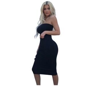 NWOT naked wardrobe Ruched Stretch Strapless Midi Dress sz XS Black Kylie Jenner